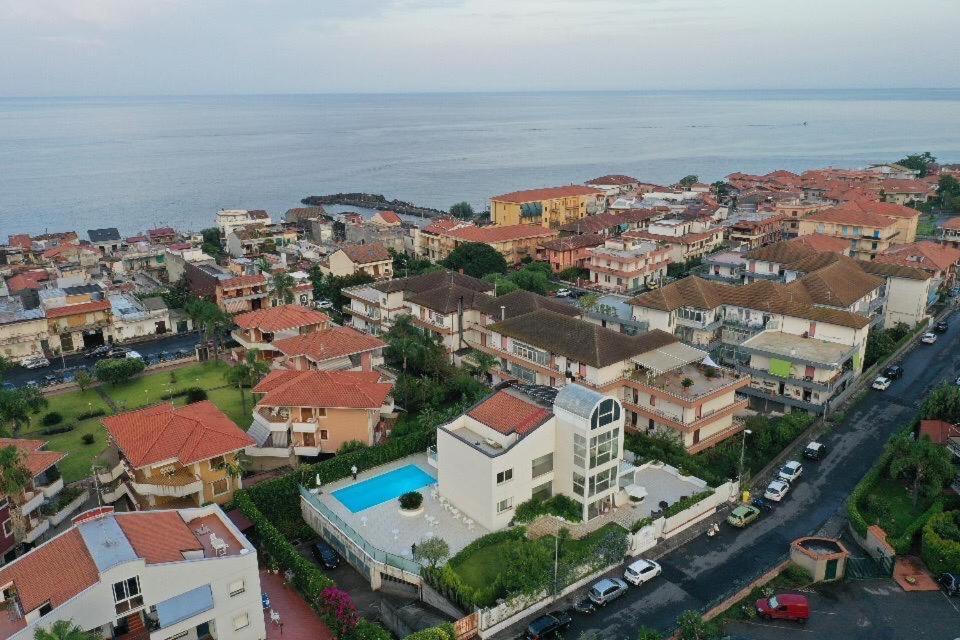Path House - Etna & Sea View Apart otel Riposto Dış mekan fotoğraf